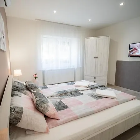 Apartament Laurapartman Gyula