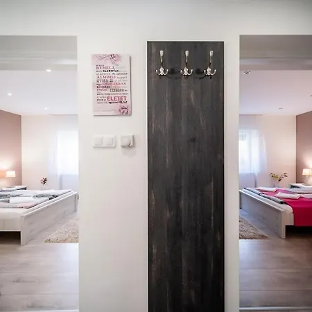 Laurapartman Apartament