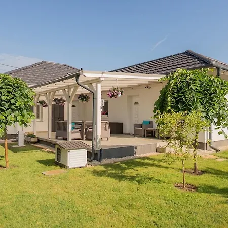 Laurapartman Apartament