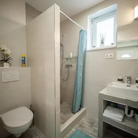 Apartament Laurapartman *
